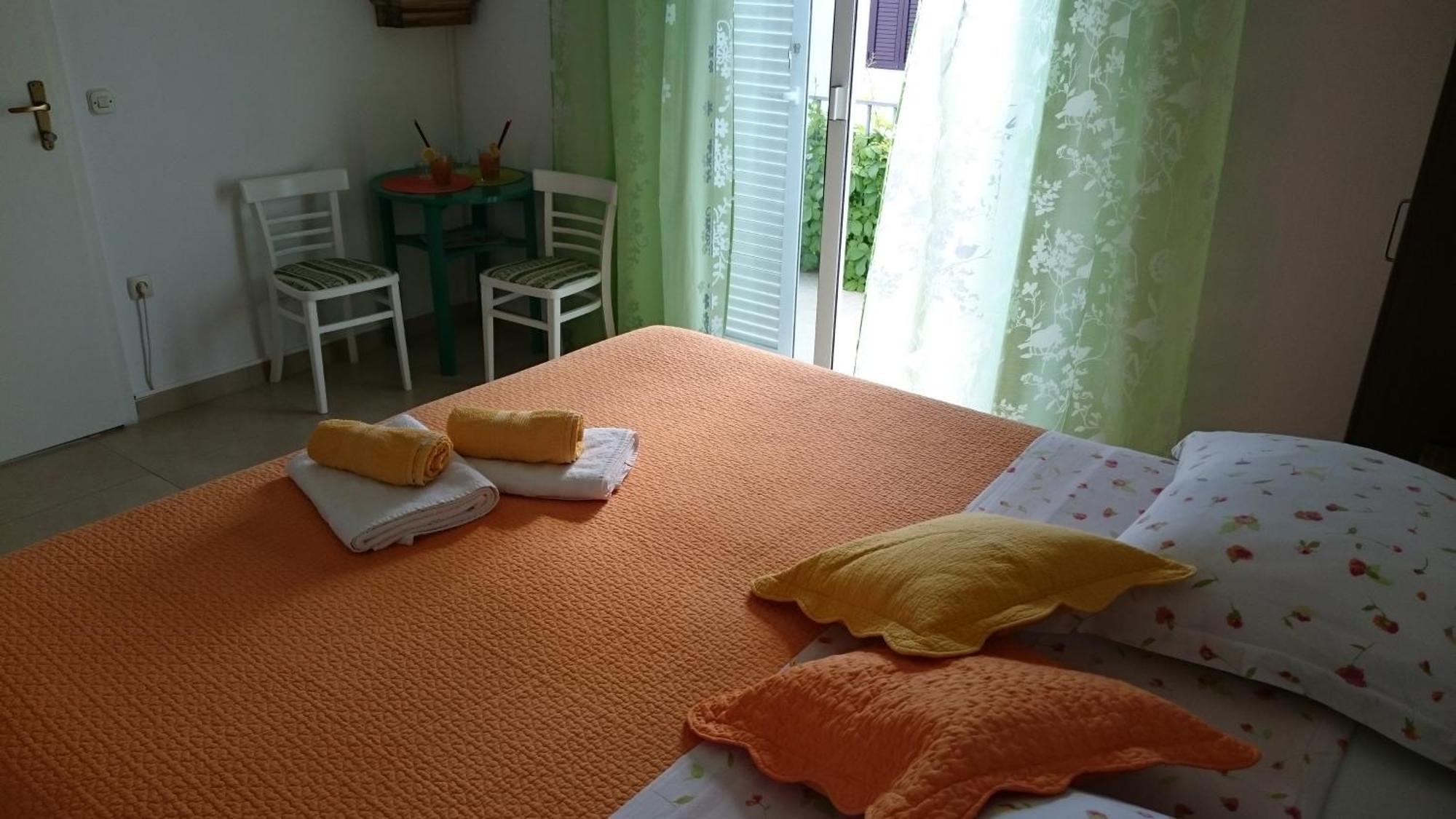 Apartments Mare Hvar Town Rum bild