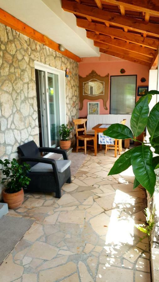Apartments Mare Hvar Town Exteriör bild