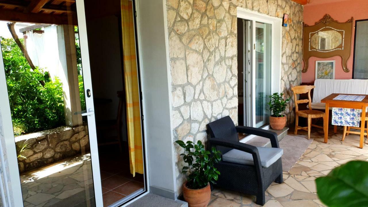 Apartments Mare Hvar Town Exteriör bild